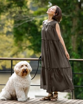 【ドゥクラッセ/DoCLASSE】のシアーエンボス・ティアードドレス 人気、トレンドファッション・服の通販 founy(ファニー) ファッション Fashion レディースファッション Fashion for Women ワンピース Dresses フォーマル・パーティードレス・結婚式用ドレス Elegant & Casual Dresses シアー Sheer, See-Through ドレス Dress, One-Piece ロマンティック Romantic, Feminine Style |ID:prp329100004571999