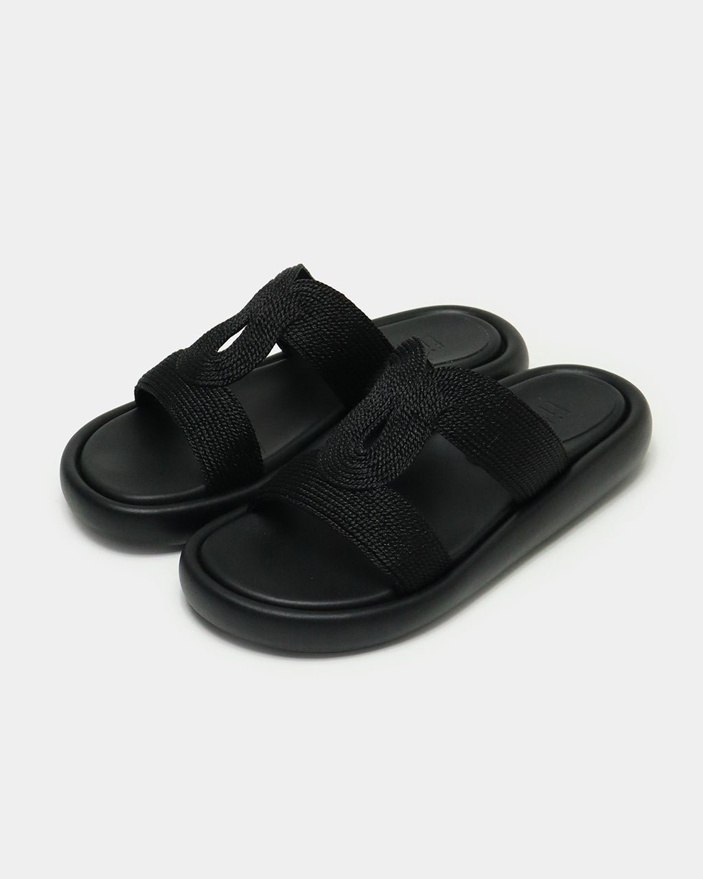 【フィットフィット/fitfit】のフラットフットベッドサンダル 人気、トレンドファッション・服の通販 founy(ファニー) 　ファッション　Fashion　レディースファッション　Fashion for Women　新作・新入荷　New Arrivals / New In　インソール　Shoe Insole　クッション　Cushion, Throw Pillow　サンダル　Sandals, Summer Shoes　フィット　Fit, Slim Fit　フラット　Flat, Flat Shoes　ラグジュアリー　Luxury, Elegant　リゾート　Resort, Vacation Style　軽量　Lightweight, Ultra Light　 other-1|ID: prp329100004573235 ipo3291000000032365812