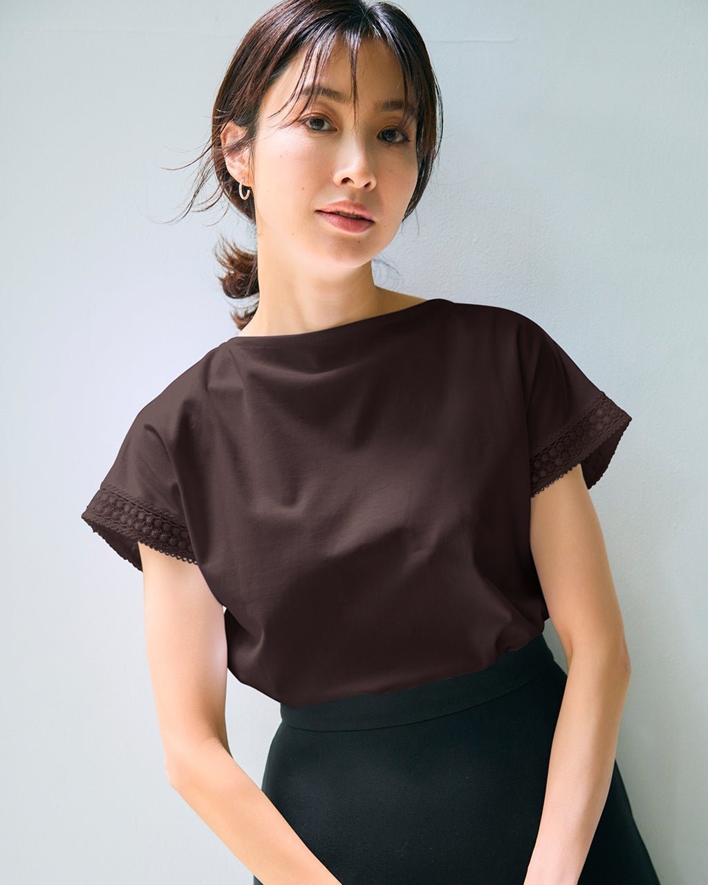 【ドゥクラッセ/DoCLASSE】のレースフレンチ袖/スーピマ・DoT インテリア・キッズ・メンズ・レディースファッション・服の通販 founy(ファニー) 　ファッション　Fashion　レディースファッション　Fashion for Women　トップス・カットソー　Cut & Sew Tops　シャツ・ブラウス・オフィスカジュアル　Elegant Blouses & Button-Ups　ロングTシャツ・Tシャツ　Longline T-Shirts & Tees　カットソー・ベーシックTシャツ　Cut-and-Sewn Tops / Stretch Tees & Basics　インナー　Innerwear　カットソー　Cut and Sewn Top　シンプル　Simple, Minimal　ジャケット　Jacket, Outerwear　ダブル　Double, Double-Breasted　デニム　Denim, Jeans Material　定番　Standard, Basic Item　なめらか　Smooth, Silky Texture　パール　Pearl, Pearl Accent　フレンチ　French, French Style　フロント　Front, Front Design　ベーシック　Basic, Essential　半袖　Short Sleeve, Half Sleeve　レース　Lace, Lace Fabric　新作・新入荷　New Arrivals / New In　おすすめ　Recommended / Our Picks　夏　Summer　ビジネス 仕事 通勤　Business / Work / Commuting　ダークモカ|ID: prp329100004600876 ipo3291000000032711121