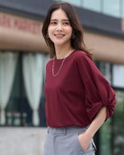 【ドゥクラッセ/DoCLASSE】のスーピマT・ツイストギャザースリーブ 人気、トレンドファッション・服の通販 founy(ファニー) ファッション Fashion レディースファッション Fashion for Women トップス・カットソー Cut & Sew Tops シャツ・ブラウス・オフィスカジュアル Elegant Blouses & Button-Ups ロングTシャツ・Tシャツ Longline T-Shirts & Tees カットソー・ベーシックTシャツ Cut-and-Sewn Tops / Stretch Tees & Basics インナー Innerwear カットソー Cut and Sewn Top シルク Silk, 100% Silk シンプル Simple, Minimal ジャケット Jacket, Outerwear スリーブ Sleeve, Long Sleeve / Short Sleeve スーピマ Supima, Premium Cotton ツイスト Tweed, Tweed Fabric デニム Denim, Jeans Material 定番 Standard, Basic Item なめらか Smooth, Silky Texture パール Pearl, Pearl Accent フェミニン Feminine, Girly プレミアム Premium, High-End ベーシック Basic, Essential ボトム Bottoms, Lower Wear 半袖 Short Sleeve, Half Sleeve 新作・新入荷 New Arrivals / New In おすすめ Recommended / Our Picks ビジネス 仕事 通勤 Business / Work / Commuting thumbnail ワイン|ID: prp329100004600878 ipo3291000000032711135