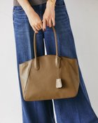 【ドゥクラッセ/DoCLASSE】の本革・エアートートバッグ 人気、トレンドファッション・服の通販 founy(ファニー) ファッション Fashion レディースファッション Fashion for Women バッグ Bags レイングッズ・傘・晴雨兼用傘 Umbrellas & Rain Gear シンプル Simple, Minimal 定番 Standard, Basic Item フィット Fit, Slim Fit フォルム Silhouette, Form ポケット Pocket, Pocket Detail 日傘 Parasol, UV Umbrella thumbnail キャメル|ID: prp329100004630996 ipo3291000000033316062