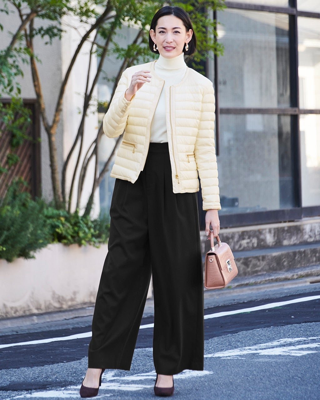 【ドゥクラッセ/DoCLASSE】のウールライク・ボタンタックワイド インテリア・キッズ・メンズ・レディースファッション・服の通販 founy(ファニー) 　ファッション　Fashion　レディースファッション　Fashion for Women　パンツ　Pants & Trousers　洗える　Machine Washable　ブラック|ID: prp329100004635491 ipo3291000000033385441