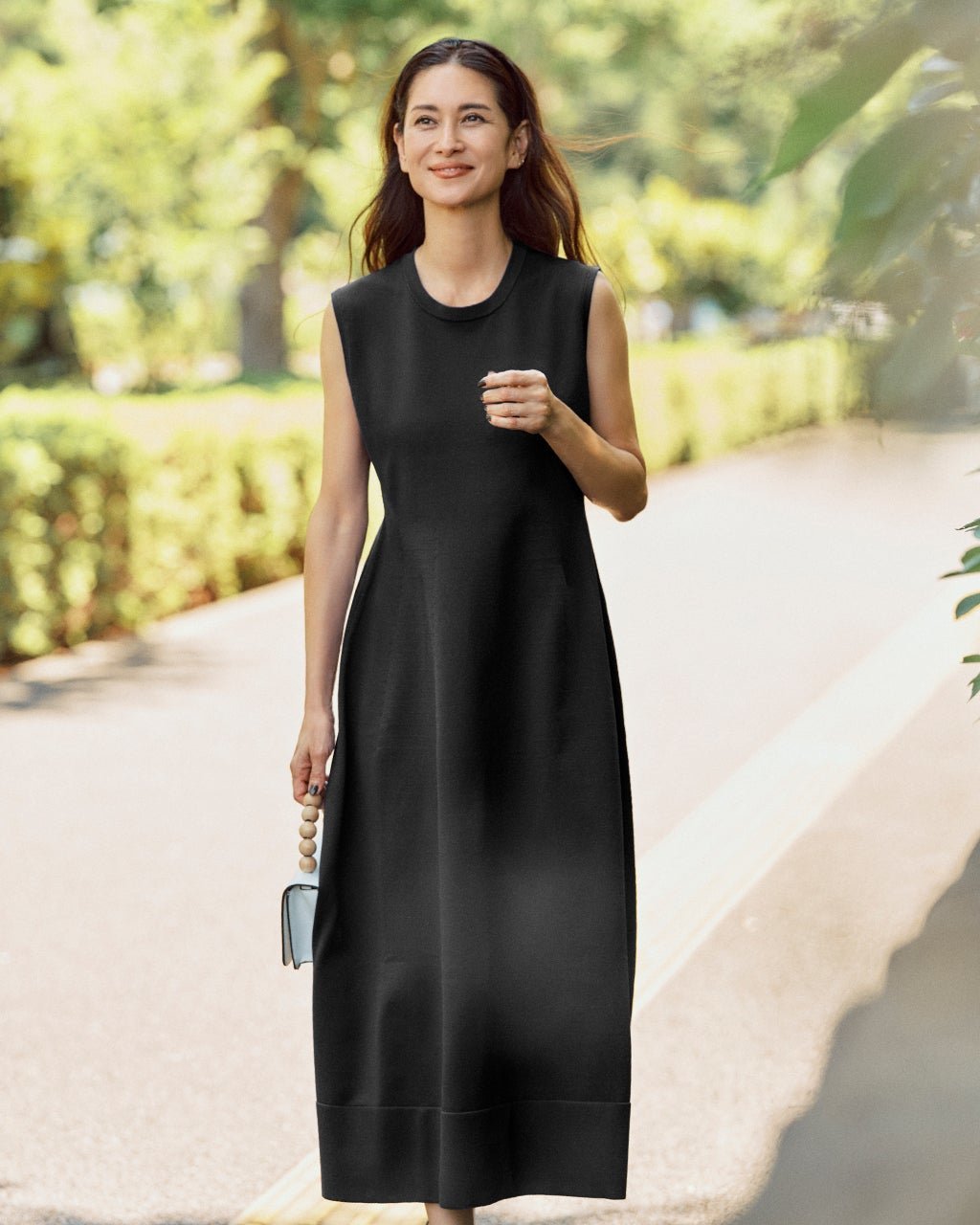 【ドゥクラッセ/DoCLASSE】の構築ニット・フレアワンピース インテリア・キッズ・メンズ・レディースファッション・服の通販 founy(ファニー) 　ファッション　Fashion　レディースファッション　Fashion for Women　ワンピース　Dresses　新作・新入荷　New Arrivals / New In　シェイプ　Shape, Slim Fit　ノースリーブ　Sleeveless, No-Sleeve　フレア　Flare, Flared　ブラック|ID: prp329100004638400 ipo3291000000033430872
