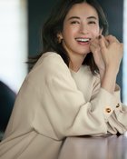 【ドゥクラッセ/DoCLASSE】のストレッチジョーゼット・ラウンドブラウス ストーン|ID: prp329100004638404 ipo3291000000033430915