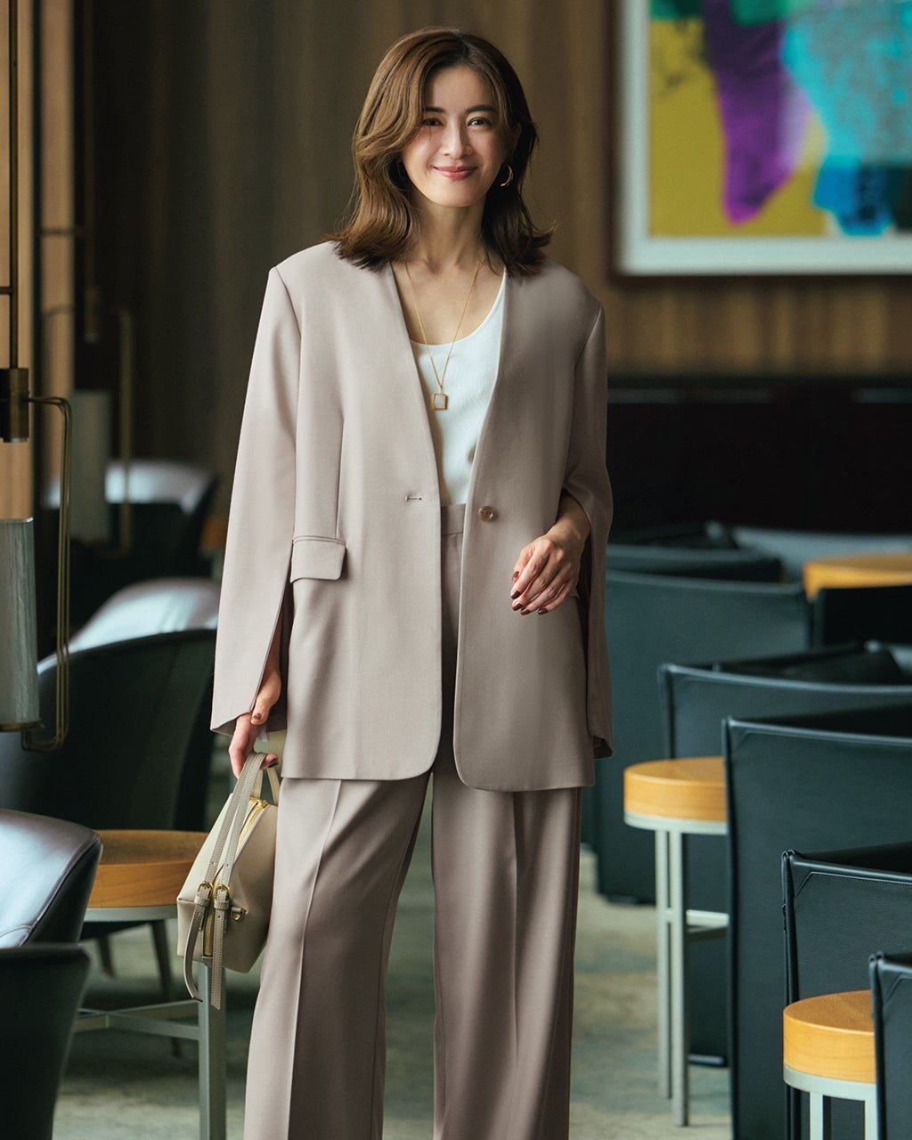 【ドゥクラッセ/DoCLASSE】のウール混サキソニー・スリット袖ジャケット 人気、トレンドファッション・服の通販 founy(ファニー) 　ファッション　Fashion　レディースファッション　Fashion for Women　アウター　Coat / Outerwear Collection　レディースジャケット・軽アウター　Jackets　新作・新入荷　New Arrivals / New In　ジップ　Zip, Zipper　ジャケット　Jacket, Outerwear　スリット　Slit, Slit Detail　スリーブ　Sleeve, Long Sleeve / Short Sleeve　セットアップ　Set-Up, Coordinated Outfit　セレモニー　Ceremony　モダン　Modern, Contemporary　定番　Standard, Basic Item　 other-1|ID: prp329100004638415 ipo3291000000033430995
