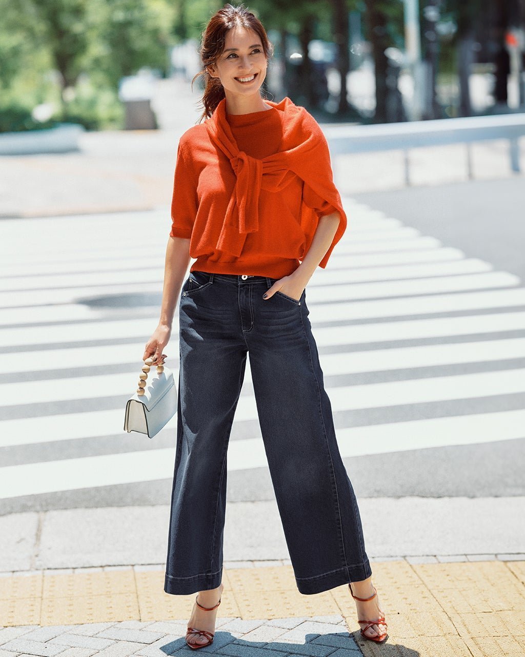 【ドゥクラッセ/DoCLASSE】のライトデニム・サイドステッチワイド68cm 人気、トレンドファッション・服の通販 founy(ファニー) 　ファッション　Fashion　レディースファッション　Fashion for Women　パンツ　Pants & Trousers　新作・新入荷　New Arrivals / New In　ストレッチ　Stretch, Stretchy Fabric　デニム　Denim, Jeans Material　ポケット　Pocket, Pocket Detail　ワイド　Wide, Wide Fit　 other-1|ID: prp329100004638423 ipo3291000000033431035