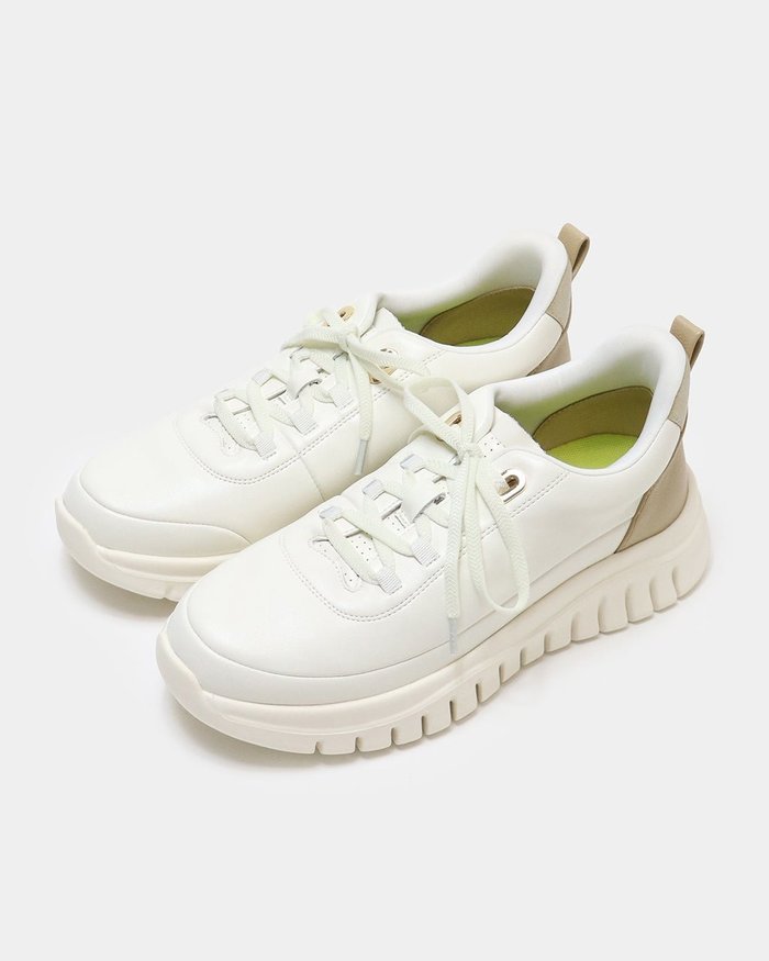 【フィットフィット/fitfit】のハンズフリースリットソールスニーカー インテリア・キッズ・メンズ・レディースファッション・服の通販 founy(ファニー) https://founy.com/ ファッション Fashion レディースファッション Fashion for Women インソール Shoe Insole コンビ Combo, Combination Style 軽量 Lightweight, Ultra Light シンプル Simple, Minimal スニーカー Sneakers, Trainers スリット Slit, Slit Detail フィット Fit, Slim Fit ラウンド Round, Round Neck レース Lace, Lace Fabric 新作・新入荷 New Arrivals / New In エレガント 上品 Elegant |ID: prp329100004639300 ipo3291000000033441634