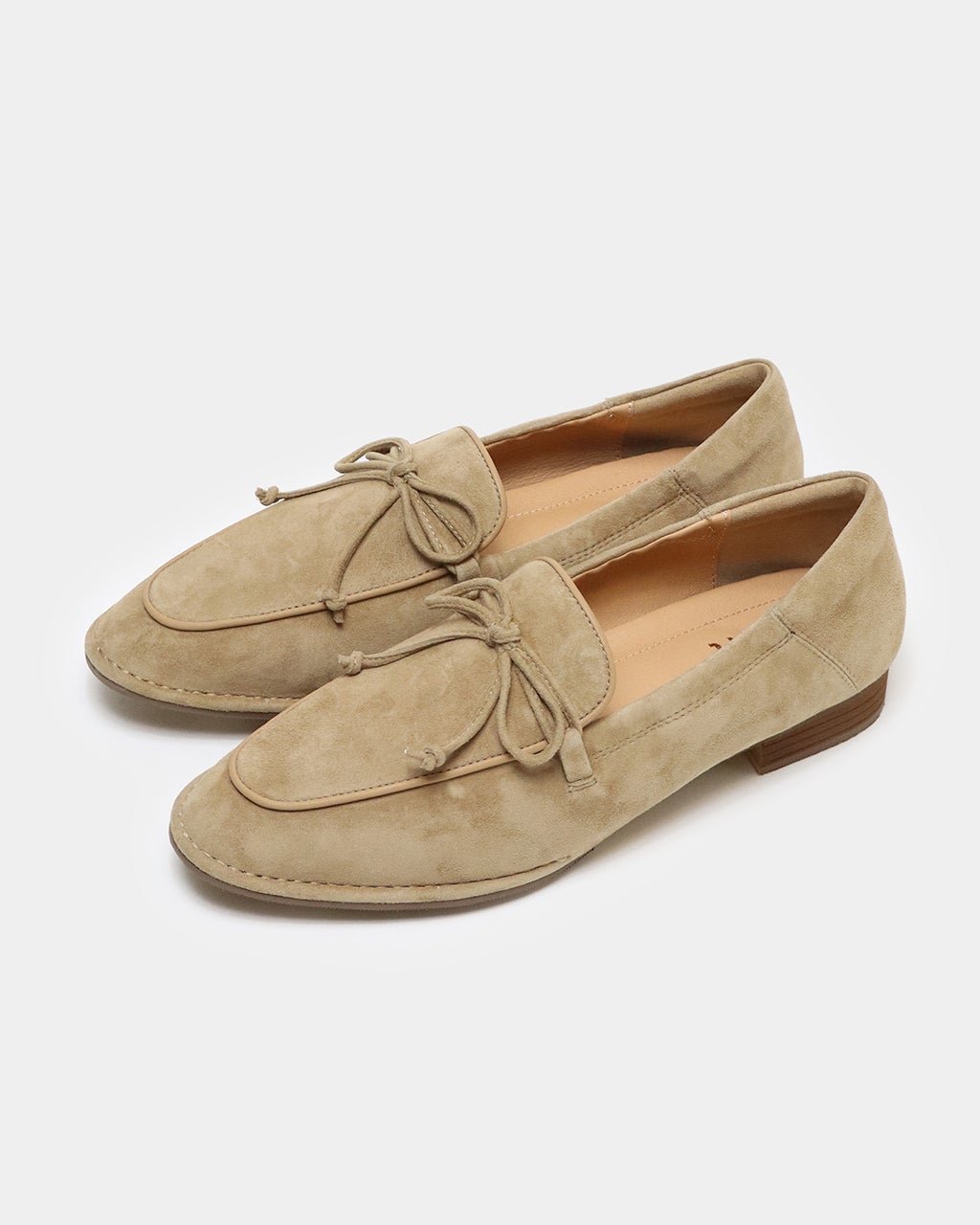 【フィットフィット/fitfit】のソフトレザーリボンローファー fs 270 インテリア・キッズ・メンズ・レディースファッション・服の通販 founy(ファニー) 　ファッション　Fashion　レディースファッション　Fashion for Women　インソール　Shoe Insole　クッション　Cushion, Throw Pillow　抗菌　Antibacterial, Bacteria-Resistant　軽量　Lightweight, Ultra Light　シャーリング　Shirring, Ruched　シューズ　Shoes, Footwear　フィット　Fit, Slim Fit　フェミニン　Feminine, Girly　マニッシュ　Mannish, Boyish　メッシュ　Mesh, Net Fabric　ライニング　Inner Lining, Inner Fabric, Lined　ラバー　Rubber, Rubber Sole　リボン　Ribbon, Bow　新作・新入荷　New Arrivals / New In　おすすめ　Recommended / Our Picks　エレガント 上品　Elegant　スエードベージュ|ID: prp329100004639301 ipo3291000000033441642