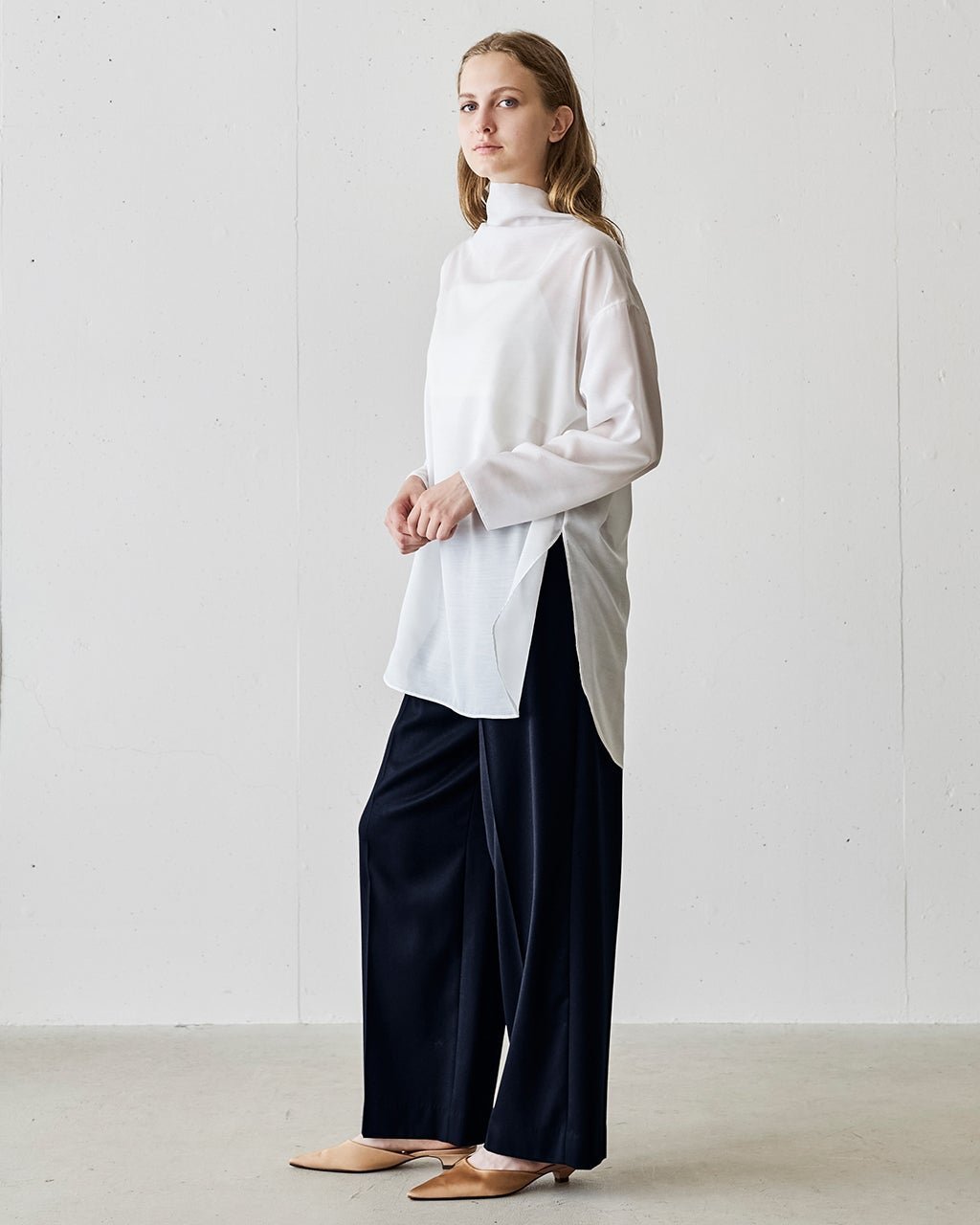 【ドゥクラッセ/DoCLASSE】のウールヴィスコース・2タックワイドパンツ インテリア・キッズ・メンズ・レディースファッション・服の通販 founy(ファニー) 　ファッション　Fashion　レディースファッション　Fashion for Women　パンツ　Pants & Trousers　新作・新入荷　New Arrivals / New In　クラシカル　Classical, Vintage-Inspired　スマート　Smart, Elegant　セットアップ　Set-Up, Coordinated Outfit　フェミニン　Feminine, Girly　ワイド　Wide, Wide Fit　ネイビー|ID: prp329100004643688 ipo3291000000035735423