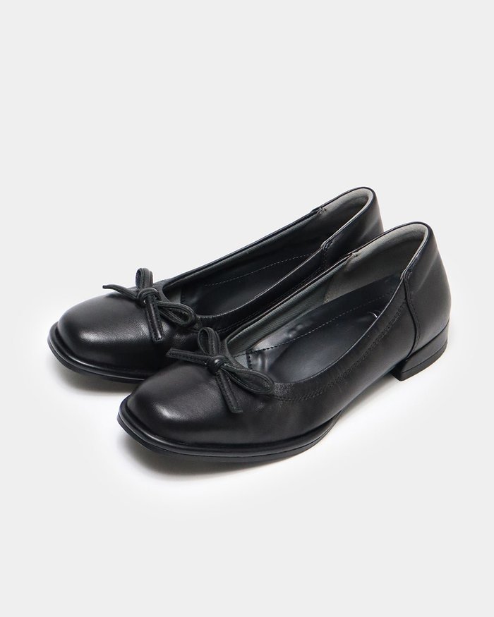 【フィットフィット/fitfit】のレザーリボンバレエ810 インテリア・キッズ・メンズ・レディースファッション・服の通販 founy(ファニー) https://founy.com/ ファッション Fashion レディースファッション Fashion for Women インソール Shoe Insole エレガント 上品 Elegant クッション Cushion, Throw Pillow 抗菌 Antibacterial, Bacteria-Resistant シューズ Shoes, Footwear ストレッチ Stretch, Stretchy Fabric スマート Smart, Elegant バレエ Ballet, Ballet Style フィット Fit, Slim Fit フォルム Silhouette, Form メッシュ Mesh, Net Fabric リボン Ribbon, Bow |ID: prp329100004643693 ipo3291000000035831935