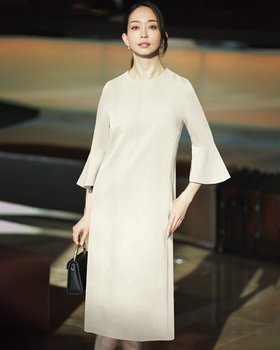 【ドゥクラッセ/DoCLASSE】 ダブルクロス・ベルスリーブワンピース人気、トレンドファッション・服の通販 founy(ファニー) ファッション Fashion レディースファッション Fashion for Women ワンピース Dresses オケージョン Occasion Wear コンシャス Conscious, Bodycon シンプル Simple, Minimal スリーブ Sleeve, Long Sleeve / Short Sleeve セットアップ Set-Up, Coordinated Outfit ダブル Double, Double-Breasted なめらか Smooth, Silky Texture フォルム Silhouette, Form フレア Flare, Flared ボックス Boxy, Box Shape 冬 Winter / This Winter A/W・秋冬 Autumn/Winter おすすめ Recommended / Our Picks |ID:prp329100004652156