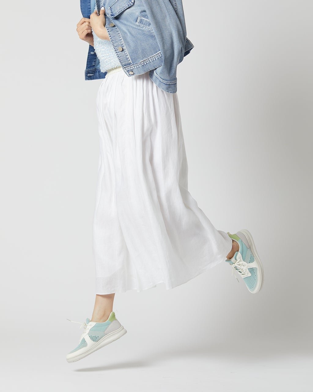 【フィットフィット/fitfit】のウォッシャブルLITEスニーカー インテリア・キッズ・メンズ・レディースファッション・服の通販 founy(ファニー) 　ファッション　Fashion　レディースファッション　Fashion for Women　インソール　Shoe Insole　ウォッシャブル　Machine Washable　洗える　Machine Washable　軽量　Lightweight, Ultra Light　サンダル　Sandals, Summer Shoes　スニーカー　Sneakers, Trainers　フィット　Fit, Slim Fit　ラバー　Rubber, Rubber Sole　ループ　Loop, Loop Knit　アイスブルー|ID: prp329100004665333 ipo3291000000033746923