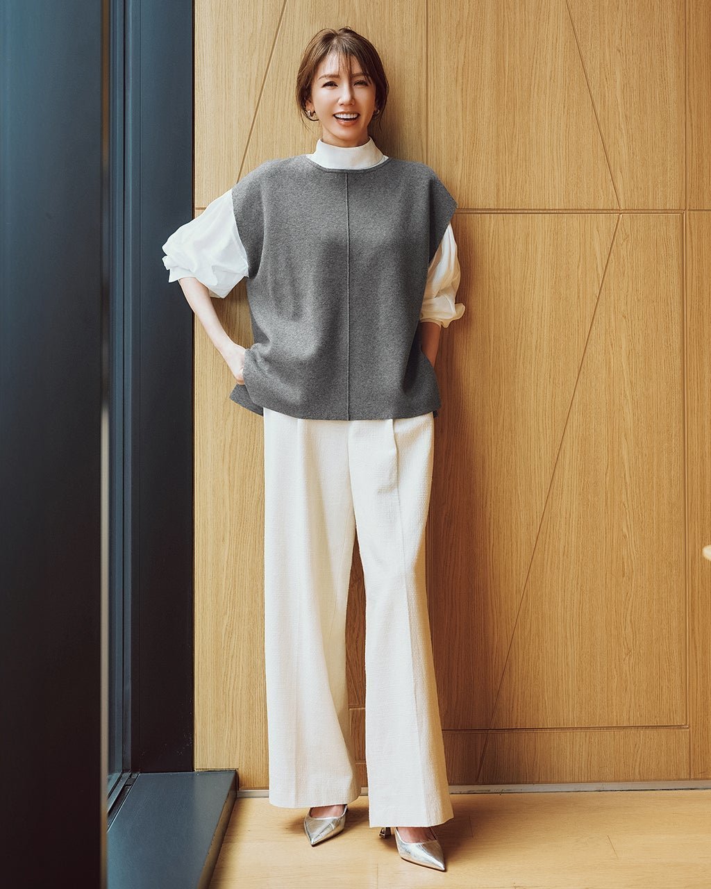 【ドゥクラッセ/DoCLASSE】のミラノリブ・バックパールニットベスト 人気、トレンドファッション・服の通販 founy(ファニー) 　ファッション　Fashion　レディースファッション　Fashion for Women　アウター　Coat / Outerwear Collection　レディースジャケット・軽アウター　Jackets　新作・新入荷　New Arrivals / New In　ジャケット　Jacket, Outerwear　パイピング　Piping, Trim Design　パール　Pearl, Pearl Accent　フロント　Front, Front Design　ベスト　Vest, Waistcoat　ミラノリブ　Milano Rib, Milano Stitch　ビジネス 仕事 通勤　Business / Work / Commuting　 other-1|ID: prp329100004665351 ipo3291000000033746997