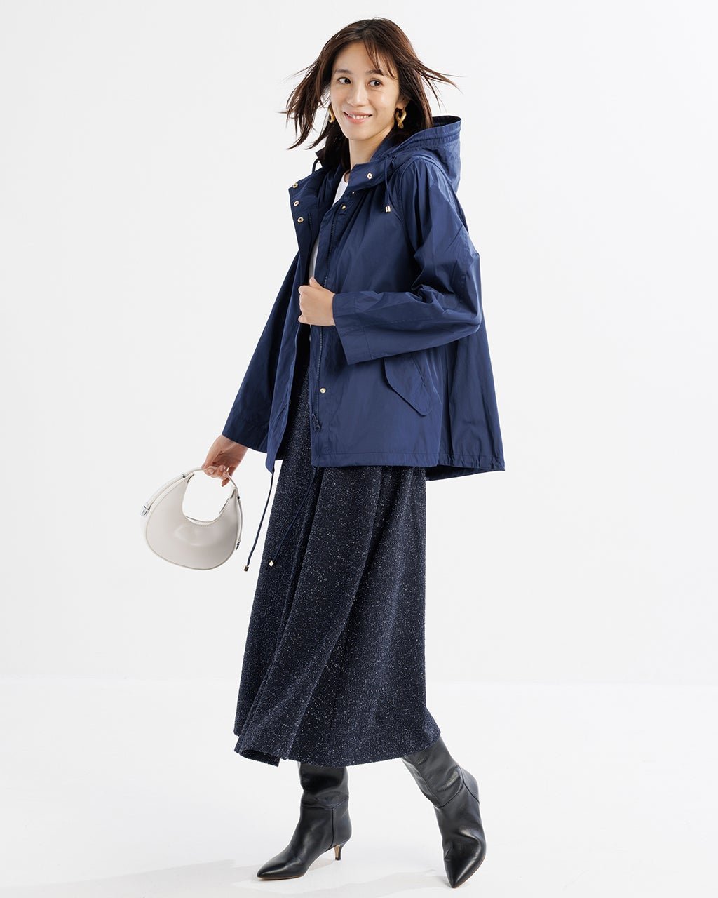 【ドゥクラッセ/DoCLASSE】のストレッチラメジャカード・フレアスカート インテリア・キッズ・メンズ・レディースファッション・服の通販 founy(ファニー) 　ファッション　Fashion　レディースファッション　Fashion for Women　スカート　Skirts　Aライン・フレアスカート　A-Line & Flared Skirts　アシンメトリー　Asymmetrical Style　カットソー　Cut and Sewn Top　スタイリッシュ　Stylish, Fashionable　ストレッチ　Stretch, Stretchy Fabric　セットアップ　Set-Up, Coordinated Outfit　フレア　Flare, Flared　ラグジュアリー　Luxury, Elegant　ネイビー|ID: prp329100004665375 ipo3291000000033747099