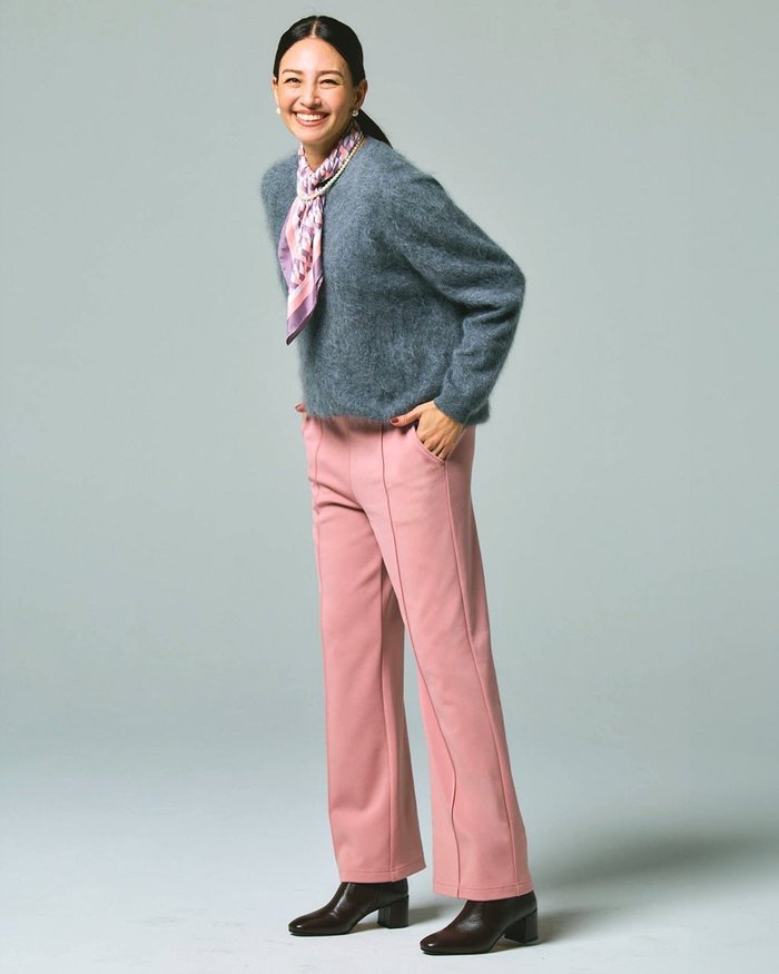 【ドゥクラッセ/DoCLASSE】のプレシャスウォームN・セミワイド/74cm インテリア・キッズ・メンズ・レディースファッション・服の通販 founy(ファニー) https://founy.com/ ファッション Fashion レディースファッション Fashion for Women セットアップ Matching Sets 秋 Autumn カットソー Cut and Sewn Top ジョーゼット Georgette, Semi-Sheer Fabric ストレッチ Stretch, Stretchy Fabric スニーカー Sneakers, Trainers スマート Smart, Elegant セットアップ Set-Up, Coordinated Outfit センター Center, Center Line 人気 Popular, Best Seller ワイド Wide, Wide Fit 冬 Winter / This Winter A/W・秋冬 Autumn/Winter ビジネス 仕事 通勤 Business / Work / Commuting |ID: prp329100004665384 ipo3291000000036160044