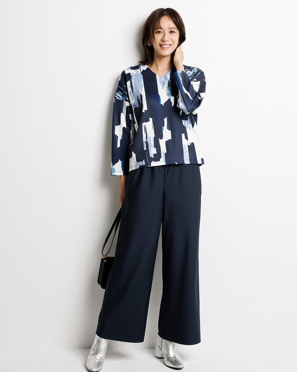 【ドゥクラッセ/DoCLASSE】のビューティバイアスパンツⅡ/63cm インテリア・キッズ・メンズ・レディースファッション・服の通販 founy(ファニー) 　ファッション　Fashion　レディースファッション　Fashion for Women　パンツ　Pants & Trousers　新作・新入荷　New Arrivals / New In　おすすめ　Recommended / Our Picks　ネイビー|ID: prp329100004665402 ipo3291000000033747244