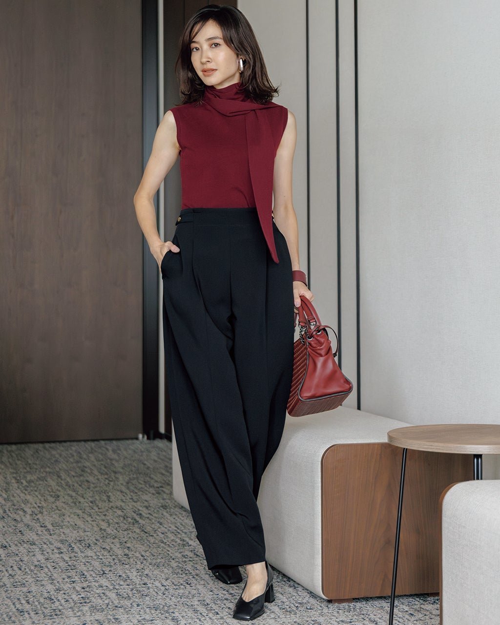 【ドゥクラッセ/DoCLASSE】のストレッチWクロス・カーブパンツ インテリア・キッズ・メンズ・レディースファッション・服の通販 founy(ファニー) 　ファッション　Fashion　レディースファッション　Fashion for Women　パンツ　Pants & Trousers　新作・新入荷　New Arrivals / New In　ストレッチ　Stretch, Stretchy Fabric　ダブル　Double, Double-Breasted　バランス　Balance, Style Balance　ビジネス 仕事 通勤　Business / Work / Commuting　ミッドナイトブルー|ID: prp329100004665668 ipo3291000000033747712