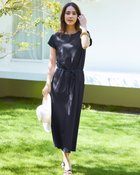 【ドゥクラッセ/DoCLASSE】のブラフリー・異素材コンビワンピース 人気、トレンドファッション・服の通販 founy(ファニー) ファッション Fashion レディースファッション Fashion for Women ワンピース Dresses アンダー Underwear Essentials エレガント 上品 Elegant カットソー Cut and Sewn Top コンビ Combo, Combination Style ストレート Straight, Straight Cut なめらか Smooth, Silky Texture フロント Front, Front Design リラックス Relax, Relaxed Fit thumbnail ミッドナイトブルー|ID: prp329100004677210 ipo3291000000033792513