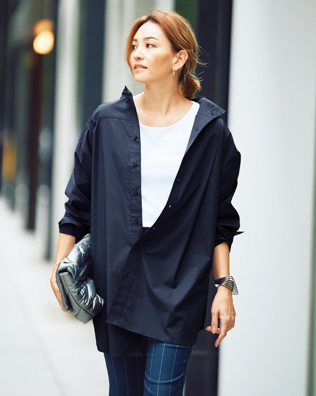 【ドゥクラッセ/DoCLASSE】のオフハイネック・2WAYシャツチュニック 人気、トレンドファッション・服の通販 founy(ファニー) 　ファッション　Fashion　レディースファッション　Fashion for Women　トップス・カットソー　Cut & Sew Tops　シャツ・ブラウス・オフィスカジュアル　Elegant Blouses & Button-Ups　カフス　Cuff Design　チュニック　Tunic, Long Top　フェミニン　Feminine, Girly　ミックス　Mix, Mixed Style　ロング　Long, Long-Length　 other-1|ID: prp329100004680876 ipo3291000000033809177