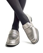 【フィットフィット/fitfit】のスタイリッシュレザーローファー810 人気、トレンドファッション・服の通販 founy(ファニー) ファッション Fashion レディースファッション Fashion for Women クッション Cushion, Throw Pillow 抗菌 Antibacterial, Bacteria-Resistant 軽量 Lightweight, Ultra Light シューズ Shoes, Footwear スマート Smart, Elegant フィット Fit, Slim Fit フラット Flat, Flat Shoes メッシュ Mesh, Net Fabric ラバー Rubber, Rubber Sole thumbnail シルバー|ID: prp329100004686773 ipo3291000000035832072