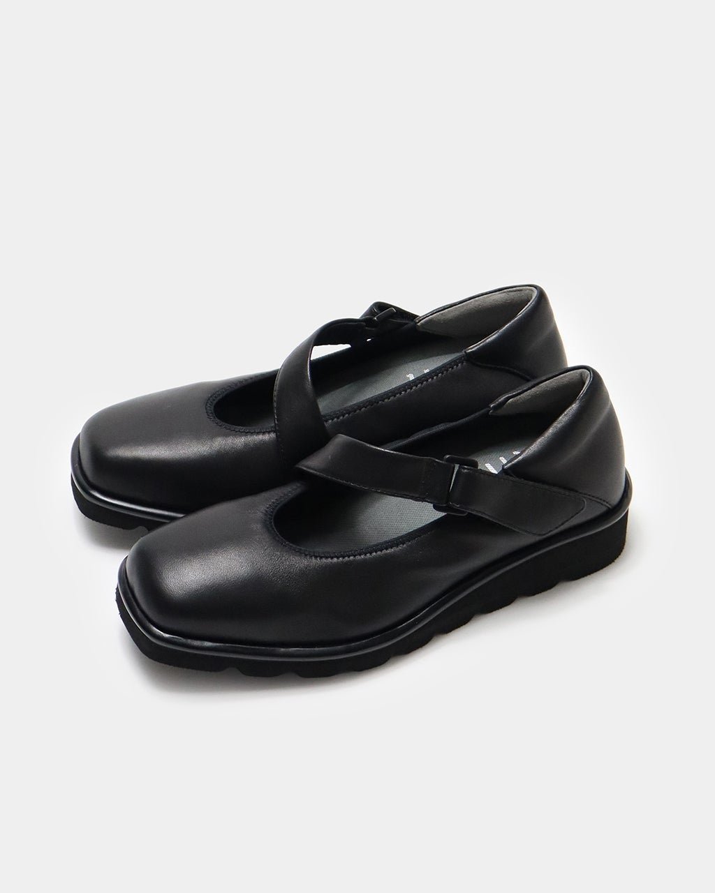 【フィットフィット/fitfit】のライトウェイトストラップシューズ 人気、トレンドファッション・服の通販 founy(ファニー) ファッション Fashion レディースファッション Fashion for Women インソール Shoe Insole エレガント 上品 Elegant クッション Cushion, Throw Pillow 抗菌 Antibacterial, Bacteria-Resistant シューズ Shoes, Footwear シンプル Simple, Minimal ストラップシューズ Strap Shoes, Mary Janes スニーカー Sneakers, Trainers フィット Fit, Slim Fit メッシュ Mesh, Net Fabric ラップ Wrap, Wrap Design 新作・新入荷 New Arrivals / New In other-1|ID: prp329100004688302 ipo3291000000033856299