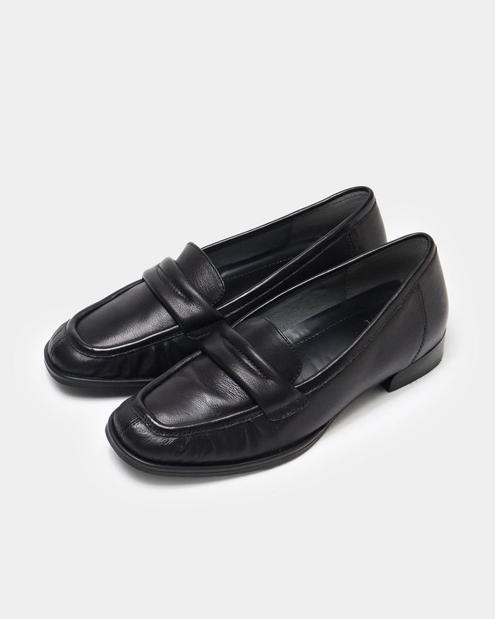 【フィットフィット/fitfit】のソフトレザーローファー810 インテリア・キッズ・メンズ・レディースファッション・服の通販 founy(ファニー) https://founy.com/ ファッション Fashion レディースファッション Fashion for Women クッション Cushion, Throw Pillow クラシック Classic, Timeless Style 抗菌 Antibacterial, Bacteria-Resistant 軽量 Lightweight, Ultra Light シューズ Shoes, Footwear バランス Balance, Style Balance フィット Fit, Slim Fit フラット Flat, Flat Shoes プリーツ Pleats, Pleated メッシュ Mesh, Net Fabric ラバー Rubber, Rubber Sole 新作・新入荷 New Arrivals / New In エレガント 上品 Elegant |ID: prp329100004688303 ipo3291000000033856305