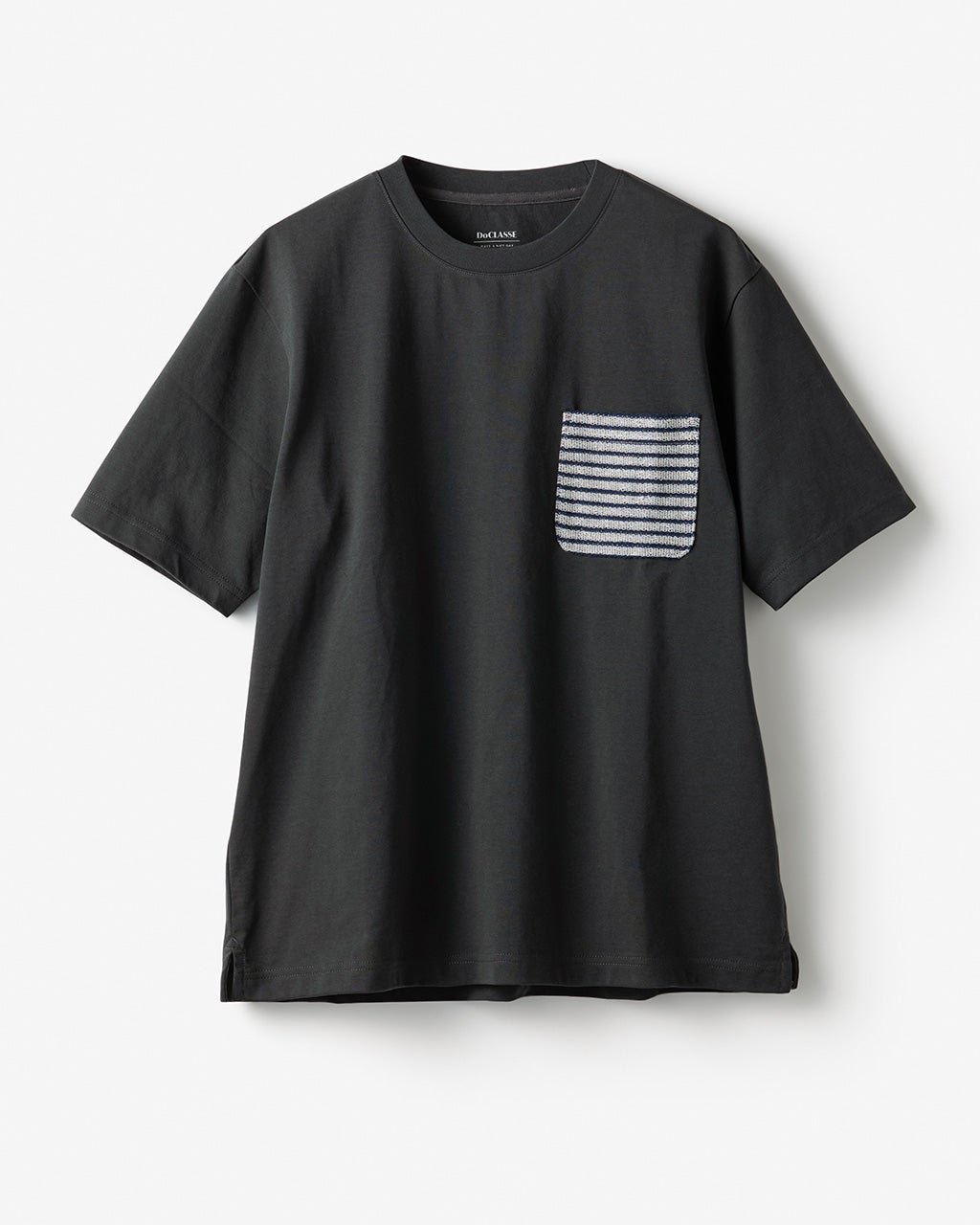 【ドゥクラッセ/DoCLASSE / MEN】のUSAコットン速乾ゆったりTボーダーポケット 半袖 インテリア・キッズ・メンズ・レディースファッション・服の通販 founy(ファニー) 　ファッション　Fashion　メンズファッション　Fashion for Men　トップス・カットソー　Cut & Sew Tops　メンズシャツ　Shirts　ポロシャツ / きれいめカジュアルスタイル　Polo Shirts　ボーダー　Border, Stripe　ポケット　Pocket, Pocket Detail　メンズ　Men's, Menswear　半袖　Short Sleeve, Half Sleeve　チャコール|ID: prp329100004694386 ipo3291000000033896837