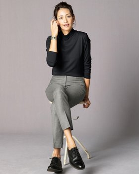 【ドゥクラッセ/DoCLASSE】 超長綿タートル/無地人気、トレンドファッション・服の通販 founy(ファニー) ファッション Fashion レディースファッション Fashion for Women トップス・カットソー Cut & Sew Tops シャツ・ブラウス・オフィスカジュアル Elegant Blouses & Button-Ups ロングTシャツ・Tシャツ Longline T-Shirts & Tees カットソー・ベーシックTシャツ Cut-and-Sewn Tops / Stretch Tees & Basics カットソー Cut and Sewn Top シルク Silk, 100% Silk シンプル Simple, Minimal タートル Turtleneck, Turtle Collar タートルネック Turtleneck, High Neck 無地 Plain, Solid Color |ID:prp329100004713193