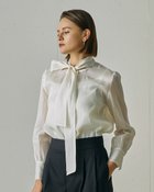 【ドゥクラッセ/DoCLASSE】の綿シルクオーガンジー・ボウタイブラウス 人気、トレンドファッション・服の通販 founy(ファニー) ファッション Fashion レディースファッション Fashion for Women トップス・カットソー Cut & Sew Tops シャツ・ブラウス・オフィスカジュアル Elegant Blouses & Button-Ups 新作・新入荷 New Arrivals / New In おすすめ Recommended / Our Picks オーガンジー Organza Fabric サテン Satin, Glossy Fabric シアー Sheer, See-Through シルク Silk, 100% Silk ジャケット Jacket, Outerwear トレンド Trend, Trending Now ドレープ Drape, Draping Fabric フェミニン Feminine, Girly エレガント 上品 Elegant thumbnail ホワイト|ID: prp329100004716998 ipo3291000000035932993