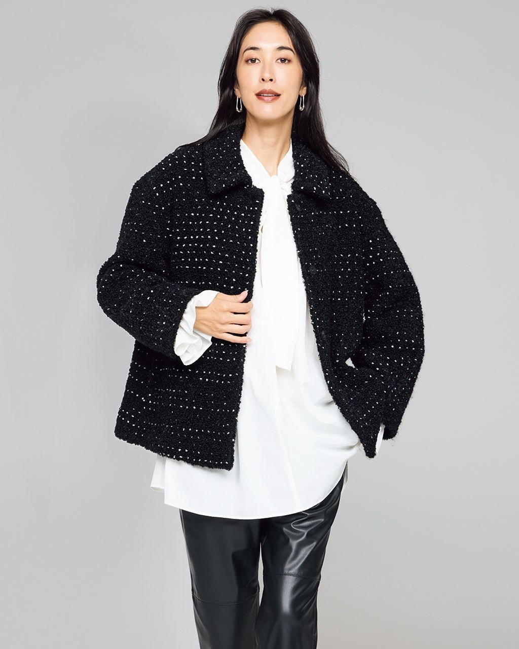 【ドゥクラッセ/DoCLASSE】のミックスツイード・ジャケットブルゾン インテリア・キッズ・メンズ・レディースファッション・服の通販 founy(ファニー) 　ファッション　Fashion　レディースファッション　Fashion for Women　アウター　Coat / Outerwear Collection　レディースジャケット・軽アウター　Jackets　ブルゾンジャケット・スポーティアウター　Blouson Jackets　新作・新入荷　New Arrivals / New In　ショルダー　Shoulder, Shoulder Strap　ジャケット　Jacket, Outerwear　ツイード　Twill, Twill Weave　ドロップ　Drop Shoulder, Dropped Style　フェミニン　Feminine, Girly　ボトム　Bottoms, Lower Wear　マニッシュ　Mannish, Boyish　ミックス　Mix, Mixed Style　モノトーン　Monotone, Black and White　ブラックパターン|ID: prp329100004717009 ipo3291000000034080883