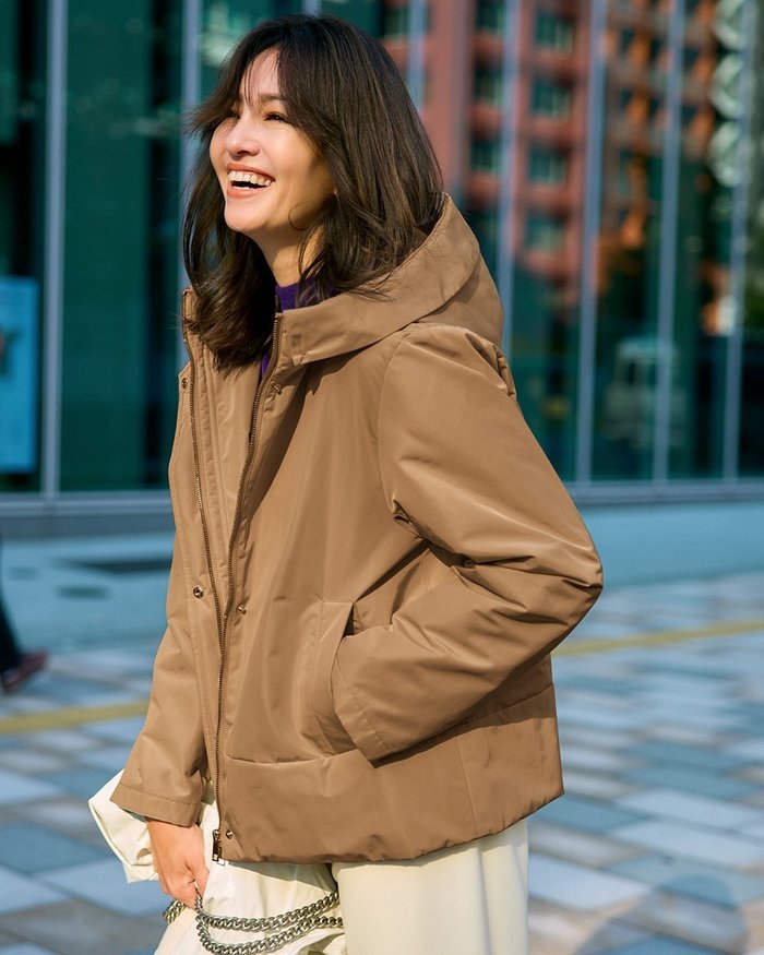 【ドゥクラッセ/DoCLASSE】のマジカルサーモ・立体フードショートコート インテリア・キッズ・メンズ・レディースファッション・服の通販 founy(ファニー) https://founy.com/ ファッション Fashion レディースファッション Fashion for Women アウター Coat / Outerwear Collection コート・ロングコート・ピーコート Long Coats, Peacoats & More グログラン Grosgrain, Grosgrain Ribbon コンパクト Compact, Small Size ショート Short, Short Length スタンド Stand Collar, Upright Stand タフタ Taffeta, Structured Fabric ダウン Down, Puffer 人気 Popular, Best Seller フォルム Silhouette, Form リバーシブル Reversible, Two-Sided エレガント 上品 Elegant |ID: prp329100004717011 ipo3291000000034399722