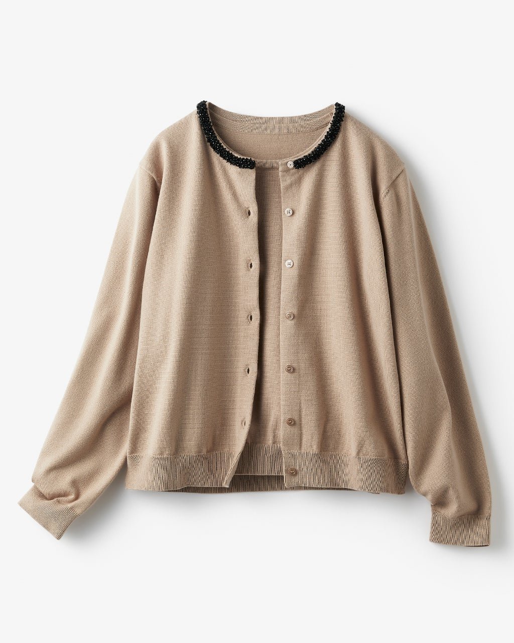 【ドゥクラッセ/DoCLASSE】のビジューネック・アンサンブルニット インテリア・キッズ・メンズ・レディースファッション・服の通販 founy(ファニー) 　ファッション　Fashion　レディースファッション　Fashion for Women　トップス・カットソー　Cut & Sew Tops　ニット　Knit Tops & Sweaters　アンサンブルニット　Knit Ensembles & Twin Sets　新作・新入荷　New Arrivals / New In　なめらか　Smooth, Silky Texture　アクセサリー　Fashion Accessories　アンサンブル　Ensemble Set　インナー　Innerwear　カーディガン　Cardigan, Knitwear　セーター　Sweater, Knitwear　チャーム　Charm, Pendant　ブレード　Braid, Decorative Trim　ベージュ|ID: prp329100004717012 ipo3291000000034080900