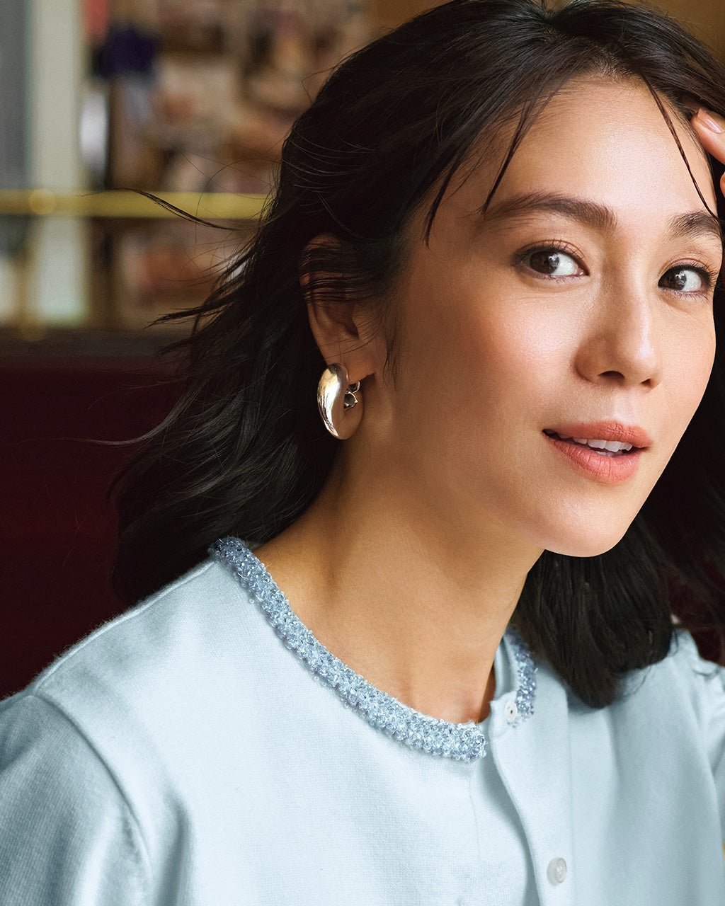 【ドゥクラッセ/DoCLASSE】のビジューネック・アンサンブルニット インテリア・キッズ・メンズ・レディースファッション・服の通販 founy(ファニー) 　ファッション　Fashion　レディースファッション　Fashion for Women　トップス・カットソー　Cut & Sew Tops　ニット　Knit Tops & Sweaters　アンサンブルニット　Knit Ensembles & Twin Sets　なめらか　Smooth, Silky Texture　アクセサリー　Fashion Accessories　アンサンブル　Ensemble Set　インナー　Innerwear　カーディガン　Cardigan, Knitwear　セットアップ　Set-Up, Coordinated Outfit　チャーム　Charm, Pendant　ブレード　Braid, Decorative Trim　人気　Popular, Best Seller　ライトブルー|ID: prp329100004717012 ipo3291000000035991546