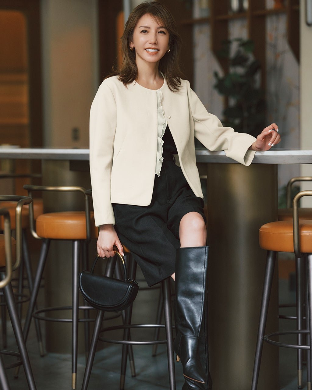 【ドゥクラッセ/DoCLASSE】のウールライクニードル・2WAYフリルジャケット 人気、トレンドファッション・服の通販 founy(ファニー) 　ファッション　Fashion　レディースファッション　Fashion for Women　アウター　Coat / Outerwear Collection　レディースジャケット・軽アウター　Jackets　アウトレット　Outlet / Clearance　オケージョン　Occasion Wear　シアー　Sheer, See-Through　ジャケット　Jacket, Outerwear　ストレッチ　Stretch, Stretchy Fabric　フリル　Frill, Ruffle　エレガント 上品　Elegant　ビジネス 仕事 通勤　Business / Work / Commuting　 other-1|ID: prp329100004717020 ipo3291000000035561927