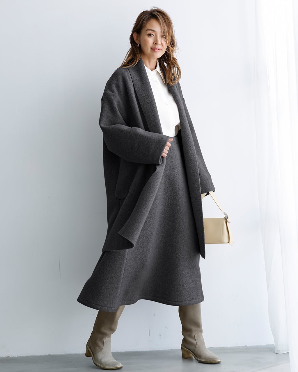 【ドゥクラッセ/DoCLASSE】のストレッチウール・ショールカラーコート インテリア・キッズ・メンズ・レディースファッション・服の通販 founy(ファニー) 　ファッション　Fashion　レディースファッション　Fashion for Women　アウター　Coat / Outerwear Collection　コート・ロングコート・ピーコート　Long Coats, Peacoats & More　新作・新入荷　New Arrivals / New In　ショール　Shawl, Wrap　ストレッチ　Stretch, Stretchy Fabric　セットアップ　Set-Up, Coordinated Outfit　プレミアム　Premium, High-End　グレー|ID: prp329100004717032 ipo3291000000034081032