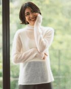 【ドゥクラッセ/DoCLASSE】のスーパーキッドモヘア・シアーハイネックニット オフホワイト|ID:prp329100004717069