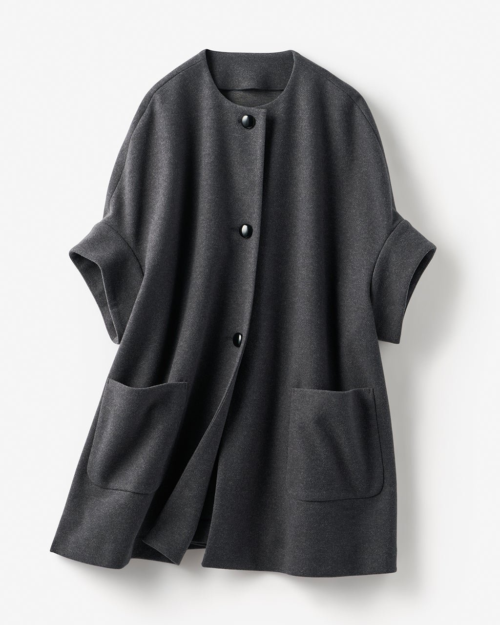 【ドゥクラッセ/DoCLASSE】の起毛ニードル・ポンチョコート インテリア・キッズ・メンズ・レディースファッション・服の通販 founy(ファニー) 　ファッション　Fashion　レディースファッション　Fashion for Women　アウター　Coat / Outerwear Collection　コート・ロングコート・ピーコート　Long Coats, Peacoats & More　ポンチョ・ケープコート　Ponchos & Capes　新作・新入荷　New Arrivals / New In　インナー　Innerwear　クラシック　Classic, Timeless Style　フォルム　Silhouette, Form　ロング　Long, Long-Length　冬　Winter / This Winter　秋　Autumn　グレー|ID: prp329100004717072 ipo3291000000034081251