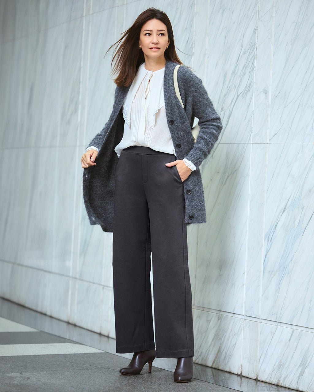 【ドゥクラッセ/DoCLASSE】のプレミアサーモN・セミワイド/68㎝ インテリア・キッズ・メンズ・レディースファッション・服の通販 founy(ファニー) 　ファッション　Fashion　レディースファッション　Fashion for Women　パンツ　Pants & Trousers　秋　Autumn　ストレッチ　Stretch, Stretchy Fabric　タイツ　Tights, Legwear　トレンド　Trend, Trending Now　人気　Popular, Best Seller　ワイド　Wide, Wide Fit　エレガント 上品　Elegant　ビジネス 仕事 通勤　Business / Work / Commuting　ミッドナイトブルー|ID: prp329100004717074 ipo3291000000034081268