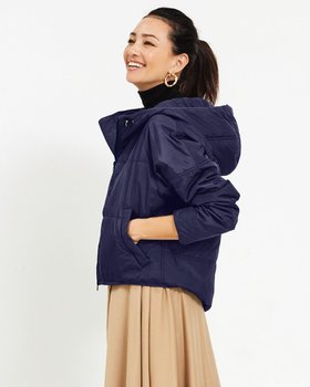【ドゥクラッセ/DoCLASSE】 フーデッド・中綿ライトブルゾン人気、トレンドファッション・服の通販 founy(ファニー) ファッション Fashion レディースファッション Fashion for Women アウター Coat / Outerwear Collection ブルゾンジャケット・スポーティアウター Blouson Jackets ダウン Down, Puffer バランス Balance, Style Balance フォルム Silhouette, Form ブルゾン Blouson, Bomber Jacket |ID:prp329100004742553