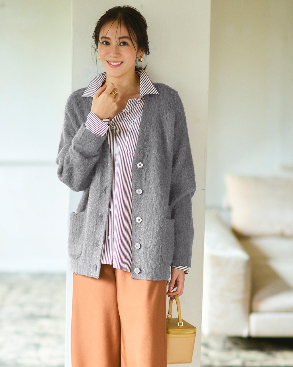 【ドゥクラッセ/DoCLASSE】のモヘア混シャギー・Vネックカーディガン 人気、トレンドファッション・服の通販 founy(ファニー) 　ファッション　Fashion　レディースファッション　Fashion for Women　トップス・カットソー　Cut & Sew Tops　カーディガン・羽織り　Layered Style Cardigans　Vネックトップス　V-Neck Tops / V-Cut Neckline Shirts　アンゴラ　Angora Knitwear　カーディガン　Cardigan, Knitwear　フォルム　Silhouette, Form　 other-1|ID: prp329100004755607 ipo3291000000034982489