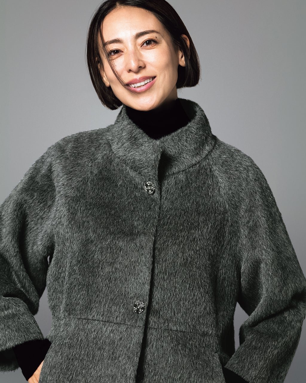 【ドゥクラッセ/DoCLASSE】のアルパカシャギー・スタンドショートコート 人気、トレンドファッション・服の通販 founy(ファニー)  ファッション Fashion レディースファッション Fashion for Women アウター Coat / Outerwear Collection コート・ロングコート・ピーコート Long Coats, Peacoats & More 新作・新入荷 New Arrivals / New In エレガント 上品 Elegant コンパクト Compact, Small Size スタンド Stand Collar, Upright Stand ドレス Dress, One-Piece フレア Flare, Flared 冬 Winter / This Winter  other-1|ID: prp329100004755635 ipo3291000000034399284