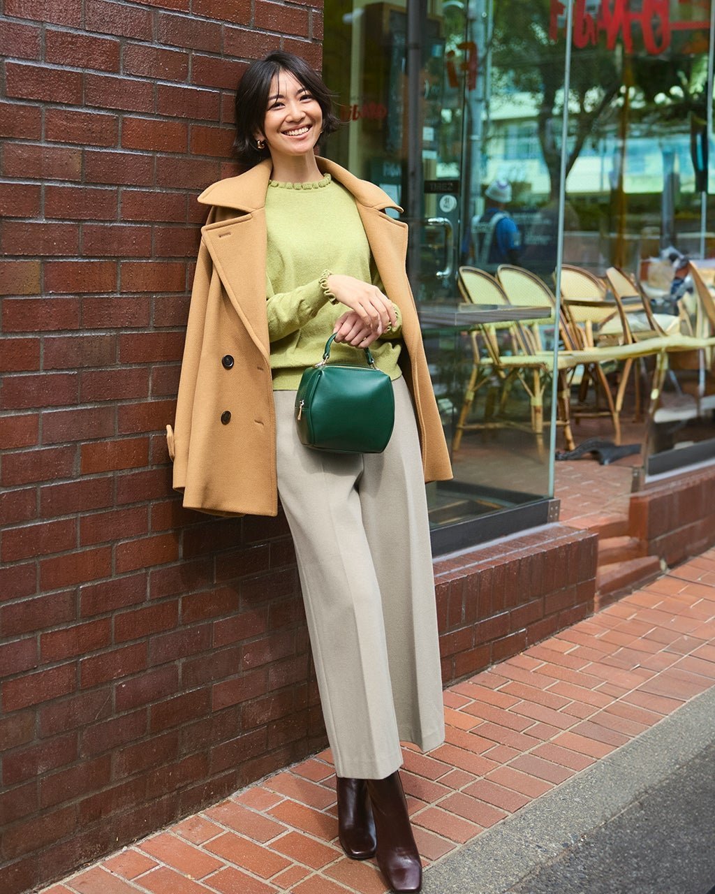 【ドゥクラッセ/DoCLASSE】のウォームストレッチ・クロップドワイド 人気、トレンドファッション・服の通販 founy(ファニー) 　ファッション　Fashion　レディースファッション　Fashion for Women　パンツ　Pants & Trousers　カッティング　Cutting Detail　カットソー　Cut and Sewn Top　クロップド　Cropped, Short Length　ストレッチ　Stretch, Stretchy Fabric　メタル　Metal, Metal Parts　ワイド　Wide, Wide Fit　新作・新入荷　New Arrivals / New In　おすすめ　Recommended / Our Picks　エレガント 上品　Elegant　 other-1|ID: prp329100004755730 ipo3291000000034545394