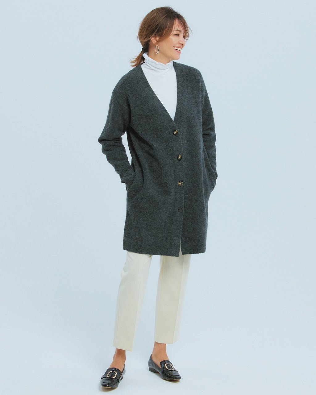 【ドゥクラッセ/DoCLASSE】のウール混フラッフィー・ロングカーディガン インテリア・キッズ・メンズ・レディースファッション・服の通販 founy(ファニー) 　ファッション　Fashion　レディースファッション　Fashion for Women　トップス・カットソー　Cut & Sew Tops　カーディガン・羽織り　Layered Style Cardigans　カーディガン　Cardigan, Knitwear　チュニック　Tunic, Long Top　トレンド　Trend, Trending Now　ロング　Long, Long-Length　チャコール|ID: prp329100004766754 ipo3291000000034516139