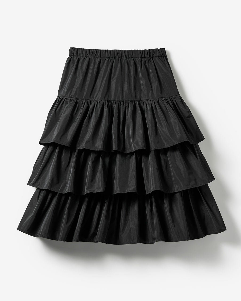 【ドゥクラッセ/DoCLASSE】のシルクタフタ・ティアードスカート インテリア・キッズ・メンズ・レディースファッション・服の通販 founy(ファニー) 　ファッション　Fashion　レディースファッション　Fashion for Women　スカート　Skirts　ティアードスカート　Tiered Skirts　新作・新入荷　New Arrivals / New In　おすすめ　Recommended / Our Picks　イタリア　Italy　エレガント 上品　Elegant　シューズ　Shoes, Footwear　シルク　Silk, 100% Silk　スニーカー　Sneakers, Trainers　ティアードスカート　Tiered Skirt, Flounced Skirt　ドレス　Dress, One-Piece　フリル　Frill, Ruffle　ブラック|ID: prp329100004768477 ipo3291000000034537184