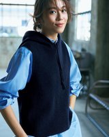 【ドゥクラッセ/DoCLASSE】のラムズウールニット・フードベスト 人気、トレンドファッション・服の通販 founy(ファニー) ファッション Fashion レディースファッション Fashion for Women アウター Coat / Outerwear Collection レディースジャケット・軽アウター Jackets 新作・新入荷 New Arrivals / New In ジャケット Jacket, Outerwear ストライプ Stripe, Striped Pattern フォルム Silhouette, Form ベスト Vest, Waistcoat 畦 Ribbed Knit |ID:prp329100004775654