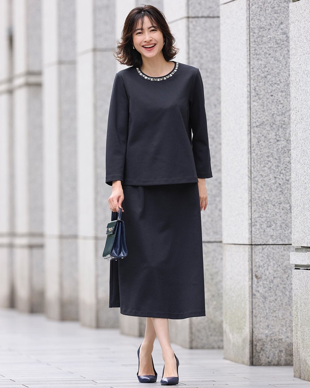 【ドゥクラッセ/DoCLASSE】のストレッチポンチ・ビジューセットアップ インテリア・キッズ・メンズ・レディースファッション・服の通販 founy(ファニー) ファッション Fashion レディースファッション Fashion for Women ワンピース Dresses 新作・新入荷 New Arrivals / New In イエロー Yellow クリスタル Crystal, Swarovski ストーン Stone, Gem-Like セットアップ Set-Up, Coordinated Outfit ビジュー Bijou, Jewel-like Accent フレア Flare, Flared エレガント 上品 Elegant ミッドナイトブルー|ID: prp329100004780926 ipo3291000000034686374