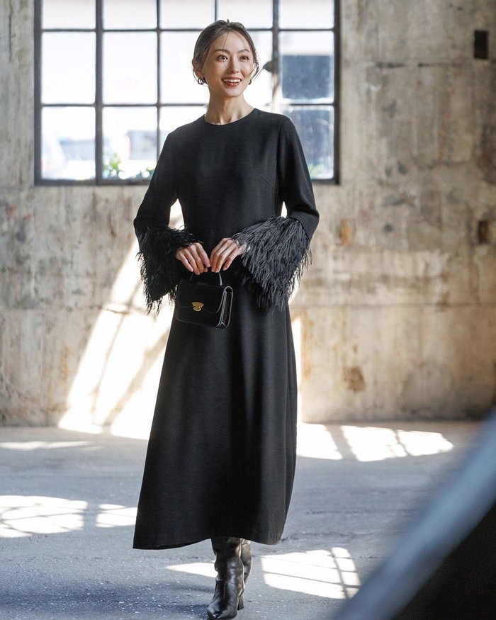 【ドゥクラッセ/DoCLASSE】のトリアセジョーゼット・2WAY袖ワンピース インテリア・キッズ・メンズ・レディースファッション・服の通販 founy(ファニー) https://founy.com/ ファッション Fashion レディースファッション Fashion for Women ワンピース Dresses セットアップ Set-Up, Coordinated Outfit ドレープ Drape, Draping Fabric パーティ Party, Party Style フェザー Feather, Feather Detail フォルム Silhouette, Form |ID: prp329100004780928 ipo3291000000036247098