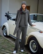 【ドゥクラッセ/DoCLASSE】のピュアカシミヤ・ニットパンツ 人気、トレンドファッション・服の通販 founy(ファニー) ファッション Fashion レディースファッション Fashion for Women パンツ Pants & Trousers シンプル Simple, Minimal ストール Stole, Wrap スマート Smart, Elegant セットアップ Set-Up, Coordinated Outfit セーター Sweater, Knitwear フィット Fit, Slim Fit プレミアム Premium, High-End ミドル Middle Length, Mid Height リュクス Luxury, Elegant, High-End, Chic 冬 Winter / This Winter thumbnail チャコール|ID: prp329100004798782 ipo3291000000034818041