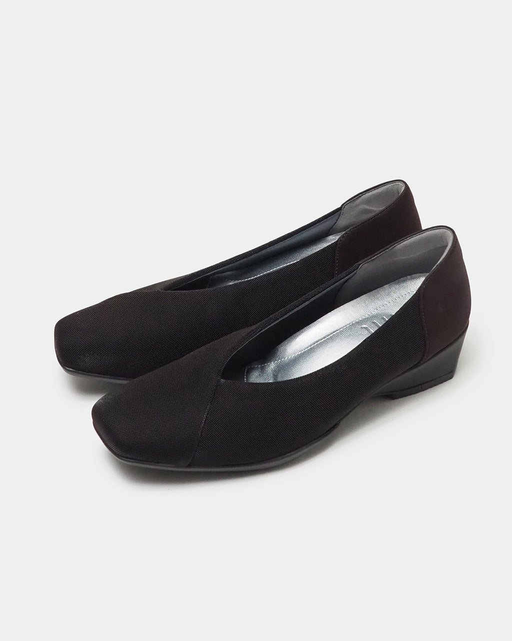 【フィットフィット/fitfit】の撥水Vカットバレエ インテリア・キッズ・メンズ・レディースファッション・服の通販 founy(ファニー) 　ファッション　Fashion　レディースファッション　Fashion for Women　アシンメトリー　Asymmetrical Style　インソール　Shoe Insole　カッティング　Cutting Detail　クッション　Cushion, Throw Pillow　抗菌　Antibacterial, Bacteria-Resistant　シューズ　Shoes, Footwear　ストレッチ　Stretch, Stretchy Fabric　バレエ　Ballet, Ballet Style　ファブリック　Fabric, Textile　フィット　Fit, Slim Fit　メッシュ　Mesh, Net Fabric　ラバー　Rubber, Rubber Sole　エレガント 上品　Elegant　ダークブラウン|ID: prp329100004800294 ipo3291000000034827364