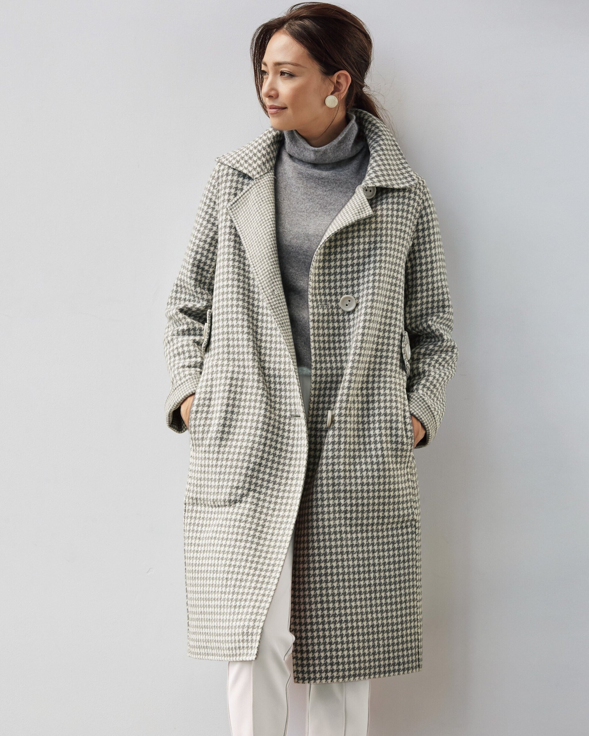 【ドゥクラッセ/DoCLASSE】のダブルフェイス・リバーステンカラーコート 人気、トレンドファッション・服の通販 founy(ファニー) ファッション Fashion レディースファッション Fashion for Women アウター Coat / Outerwear Collection コート・ロングコート・ピーコート Long Coats, Peacoats & More エレガント 上品 Elegant シンプル Simple, Minimal ダブル Double, Double-Breasted なめらか Smooth, Silky Texture フェイス Face, Facial Design リバーシブル Reversible, Two-Sided other-1|ID: prp329100004801515 ipo3291000000034836915